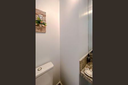 Apartamento à venda com 130m², 3 quartos e 3 vagas Apartamento à venda com 130m², 3 quartos e 3 vagasLavabo
