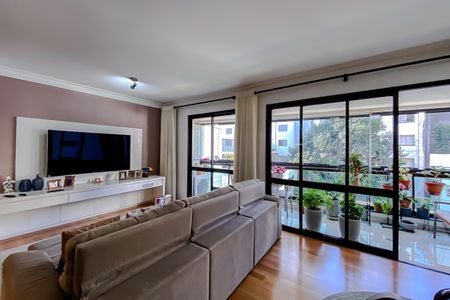 Apartamento à venda com 130m², 3 quartos e 3 vagas Apartamento à venda com 130m², 3 quartos e 3 vagasSala