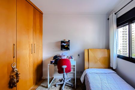 Apartamento à venda com 130m², 3 quartos e 3 vagas Apartamento à venda com 130m², 3 quartos e 3 vagasSuíte 2