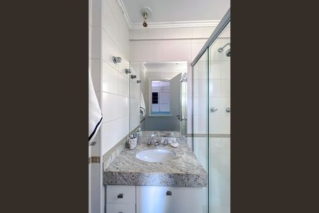 Apartamento à venda com 130m², 3 quartos e 3 vagas Apartamento à venda com 130m², 3 quartos e 3 vagasBanheiro da Suíte 3