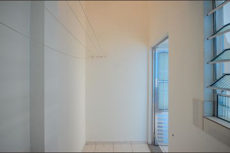 Área de Serviço de kitnet/studio para alugar com 1 quarto, 44m² em Vila Boacava, São Paulo