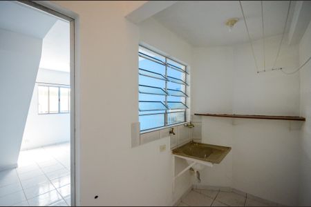 Studio para alugar com 44m², 1 quarto e sem vaga Studio para alugar com 44m², 1 quarto e sem vagaÁrea de Serviço