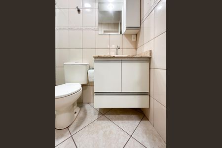 Banheiro Social de apartamento para alugar com 1 quarto, 25m² em Vila Santa Rita de Cassia, São Bernardo do Campo