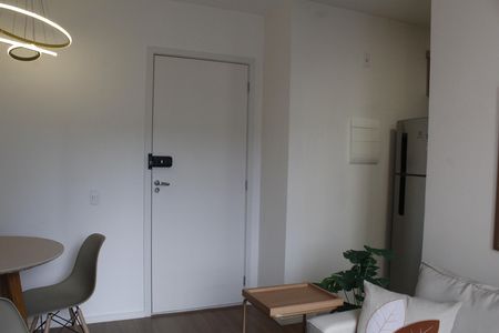 Sala de apartamento para alugar com 2 quartos, 42m² em Barra Olímpica, Rio de Janeiro