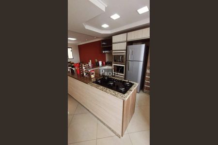 Casa à venda com 3 quartos, 240m² em Vila Guaraciaba, Santo André