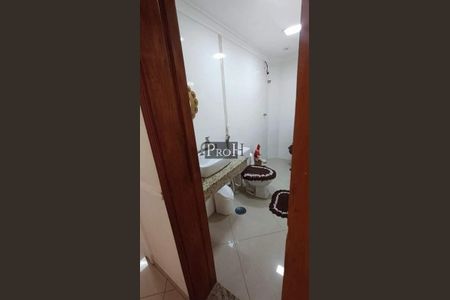 Casa à venda com 3 quartos, 240m² em Vila Guaraciaba, Santo André