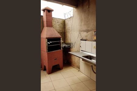 Casa à venda com 3 quartos, 240m² em Vila Guaraciaba, Santo André