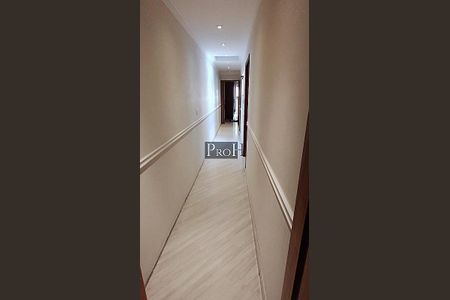 Casa à venda com 240m², 3 quartos e 5 vagas