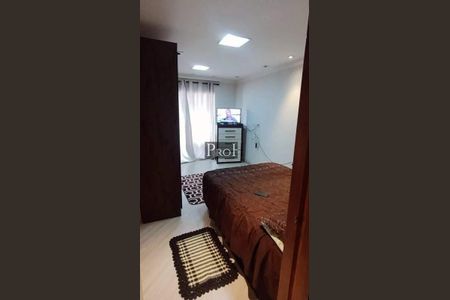 Casa à venda com 3 quartos, 240m² em Vila Guaraciaba, Santo André