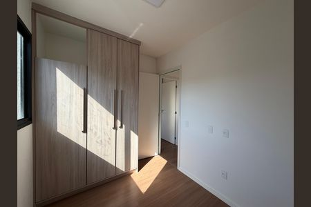 Quarto 1 de apartamento para alugar com 2 quartos, 42m² em Barra Olímpica, Rio de Janeiro