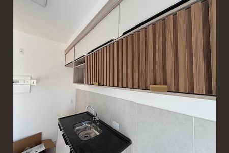 Cozinha  de apartamento para alugar com 2 quartos, 42m² em Barra Olímpica, Rio de Janeiro