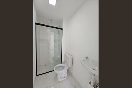 Banheiro de apartamento para alugar com 2 quartos, 44m² em Jardim Boer I, Americana