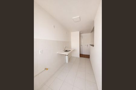 Cozinha de apartamento para alugar com 2 quartos, 44m² em Jardim Boer I, Americana