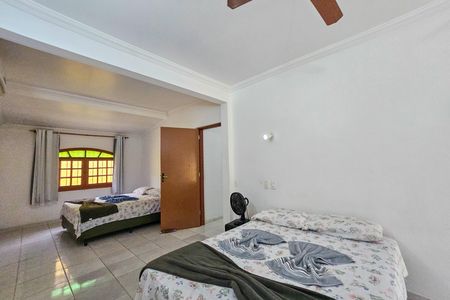 Casa para alugar com 350m², 5 quartos e 2 vagas
