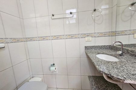 Casa para alugar com 350m², 5 quartos e 2 vagas