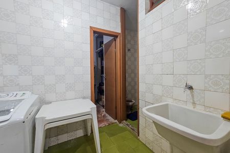 Casa para alugar com 350m², 5 quartos e 2 vagas