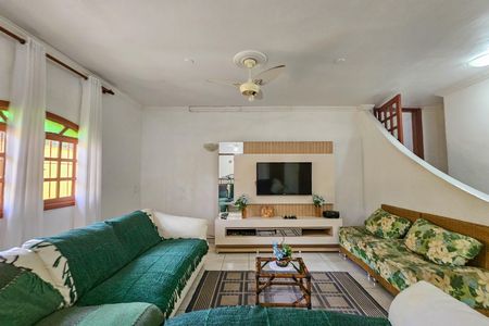 Casa para alugar com 350m², 5 quartos e 2 vagas