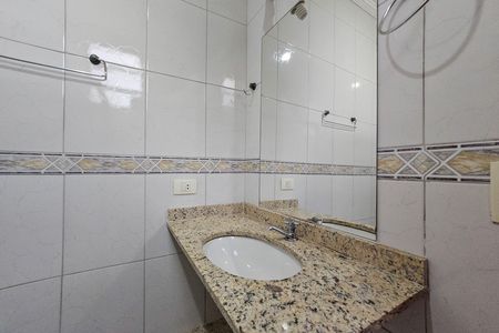 Casa para alugar com 350m², 5 quartos e 2 vagas