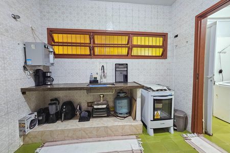 Casa para alugar com 350m², 5 quartos e 2 vagas