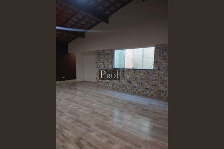 Casa à venda com 3 quartos, 143m² em Jardim Hollywood, São Bernardo do Campo