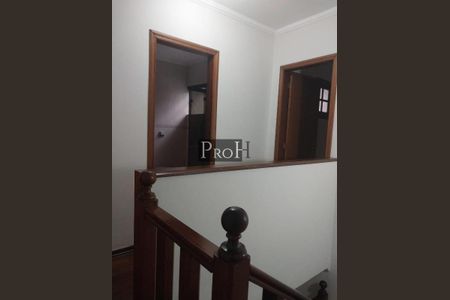 Casa à venda com 3 quartos, 257m² em Santa Maria, São Caetano do Sul