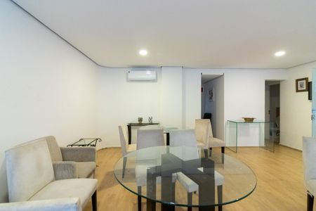 Apartamento para alugar com 62m², 2 quartos e 1 vaga Apartamento para alugar com 62m², 2 quartos e 1 vagaÁrea comum - Salão de festas