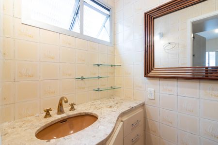 Apartamento para alugar com 62m², 2 quartos e 1 vaga Apartamento para alugar com 62m², 2 quartos e 1 vagaBanheiro da Suíte