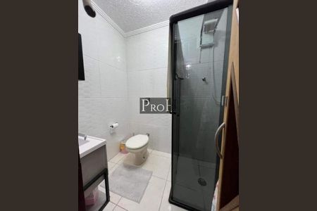 Casa à venda com 3 quartos, 217m² em Jardim do Estádio, Santo André