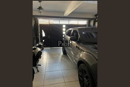 Casa à venda com 3 quartos, 217m² em Jardim do Estádio, Santo André
