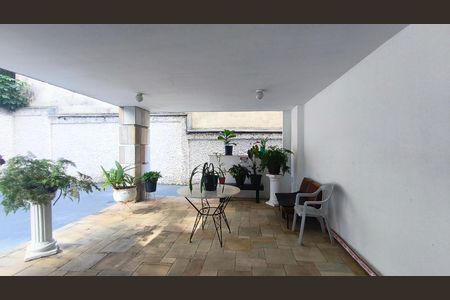 Apartamento à venda com 80m², 2 quartos e 1 vaga Apartamento à venda com 80m², 2 quartos e 1 vagaÁrea comum