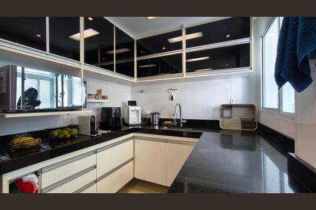 Apartamento à venda com 80m², 2 quartos e 1 vaga Apartamento à venda com 80m², 2 quartos e 1 vagaCozinha