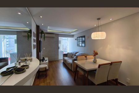 Apartamento à venda com 80m², 2 quartos e 1 vaga Apartamento à venda com 80m², 2 quartos e 1 vagaSala