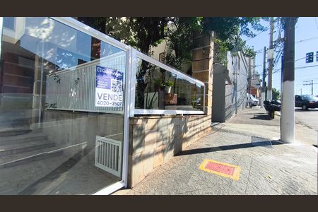 Apartamento à venda com 80m², 2 quartos e 1 vaga Apartamento à venda com 80m², 2 quartos e 1 vagaFachada + Plaquinha