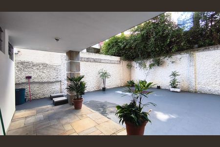 Apartamento à venda com 80m², 2 quartos e 1 vaga Apartamento à venda com 80m², 2 quartos e 1 vagaÁrea comum