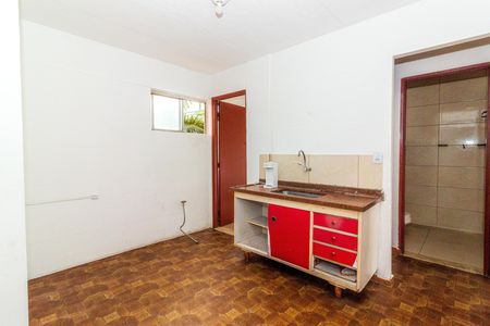 Cozinha de apartamento para alugar com 2 quartos, 56m² em Conjunto Habitacional Brigadeiro Faria Lima, São Paulo