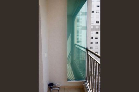 Varanda de apartamento à venda com 2 quartos, 56m² em Continental, Osasco