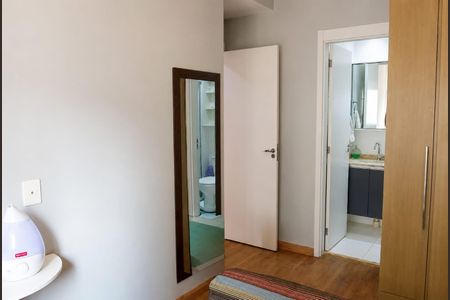 Quarto de apartamento à venda com 2 quartos, 56m² em Continental, Osasco