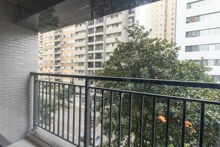 Apartamento para alugar com 127m², 2 quartos e 2 vagas Apartamento para alugar com 127m², 2 quartos e 2 vagasVaranda da Quarto 1 Suite 1