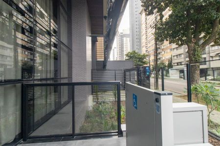 Apartamento para alugar com 127m², 2 quartos e 2 vagas Apartamento para alugar com 127m², 2 quartos e 2 vagasÁrea externa