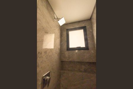 Apartamento para alugar com 127m², 2 quartos e 2 vagas Apartamento para alugar com 127m², 2 quartos e 2 vagasBanheiro da Suite 2