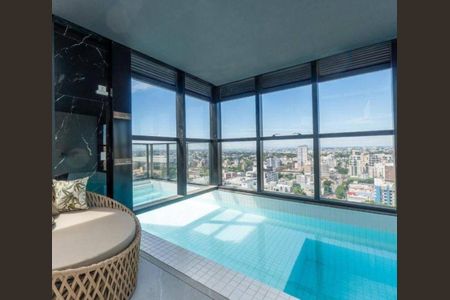 Apartamento para alugar com 127m², 2 quartos e 2 vagas Apartamento para alugar com 127m², 2 quartos e 2 vagasÁrea comum - Piscina