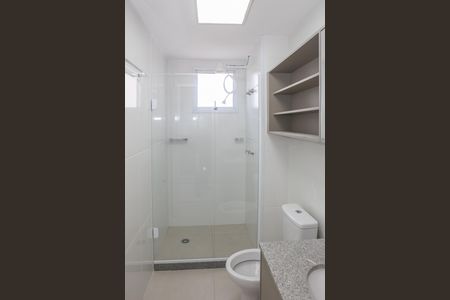 Banheiro de apartamento à venda com 1 quarto, 27m² em Vila Romana, São Paulo