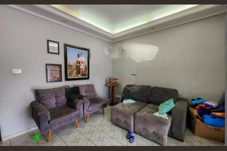 Casa à venda com 4 quartos, 230m² em Nova Petrópolis, São Bernardo do Campo