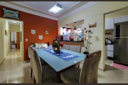 Casa à venda com 4 quartos, 230m² em Nova Petrópolis, São Bernardo do Campo