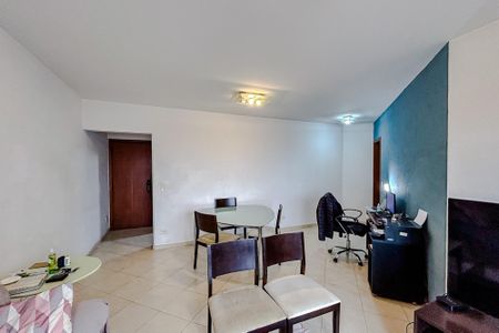 Apartamento para alugar com 93m², 3 quartos e 1 vagaSala