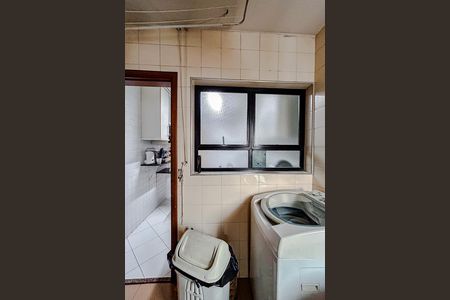 Área de Serviço de apartamento para alugar com 3 quartos, 93m² em Vila Azevedo, São Paulo