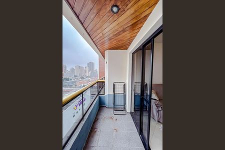 Apartamento para alugar com 93m², 3 quartos e 1 vagaVaranda