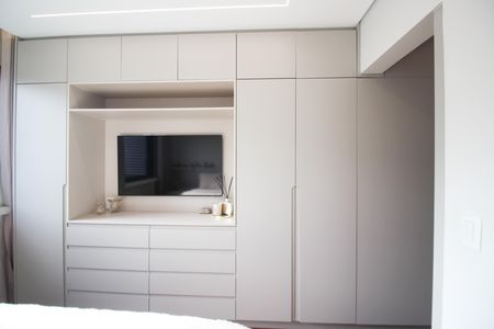 Apartamento à venda com 115m², 3 quartos e 2 vagas Apartamento à venda com 115m², 3 quartos e 2 vagasSuíte