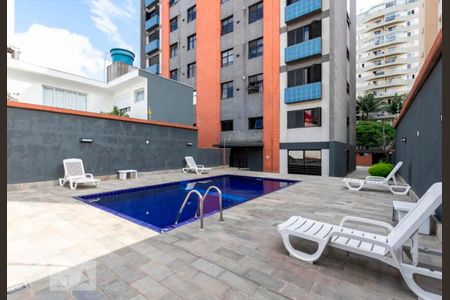 Apartamento à venda com 115m², 3 quartos e 2 vagas Apartamento à venda com 115m², 3 quartos e 2 vagasÁrea comum - Piscina