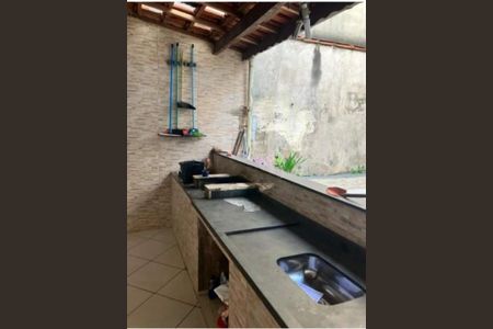 Casa à venda com 284m², 3 quartos e 4 vagas